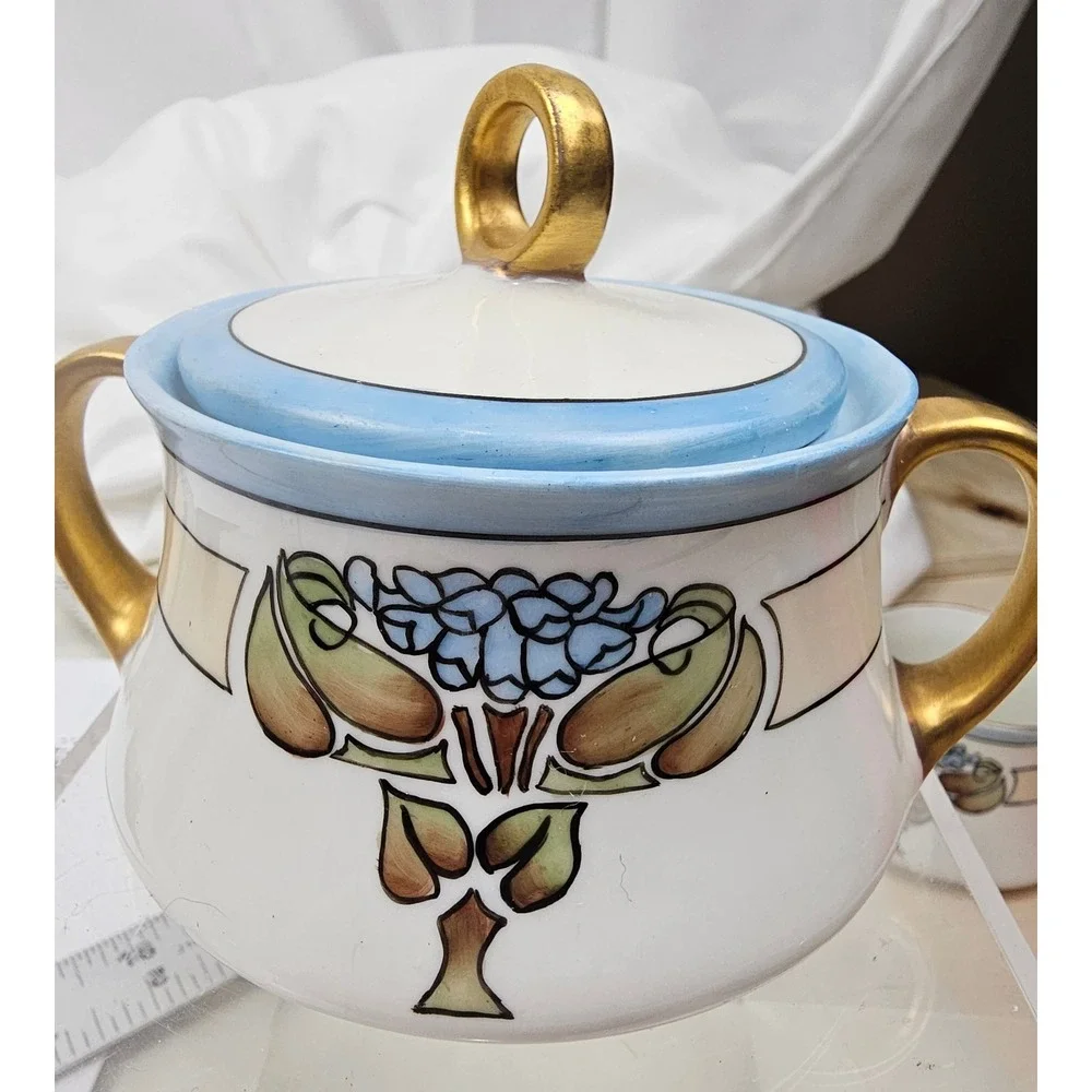 Helenklinger art nouveau